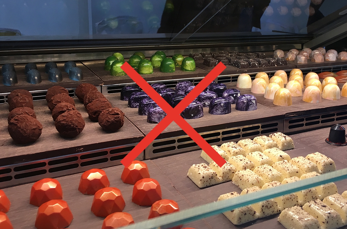 LUCIS and KUBO display cases