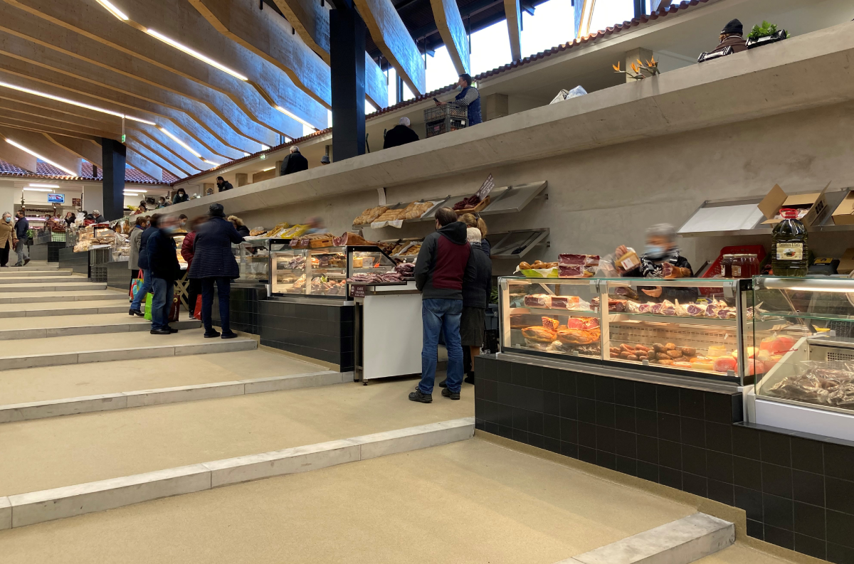 Vitrinas para padaria DAISY | Local backery spots with DAISY chilled display counters | Boulangeries avec vitrines DAISY.